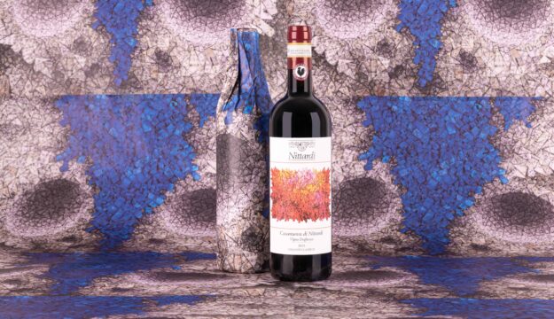 L&rsquo;artista sudcoreano Chun Kwang Young firma l&rsquo;etichetta d&rsquo;autore del Chianti Classico di Nittardi