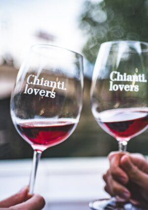 Il Chianti &ldquo;sotto attacco&rdquo; sul web: 2.500 contenuti illeciti individuati online negli ultimi 6 mesi