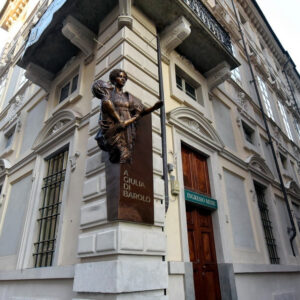 Giulia, la &ldquo;signora di Barolo&rdquo;, tra le Langhe e Torino, incarnando l&rsquo;anima del Piemonte