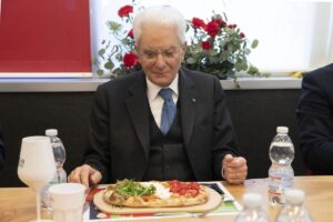 &ldquo;TheFork 100&rdquo; 2025: il ristorante pi&ugrave; amato d&rsquo;Italia (e dal Presidente Mattarella) &egrave; PizzAut a Monza