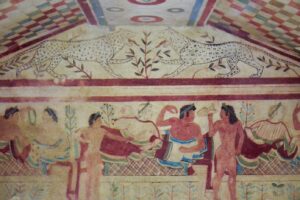 In un libro la passione degli Etruschi per il vino, la bevanda cara al dio Fufluns