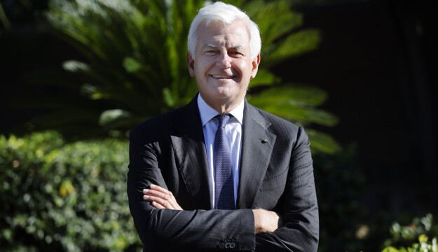 Alessandro Profumo: &ldquo;se fossi un manager del vino? Per primo analizzerei il valore del territorio&rdquo;