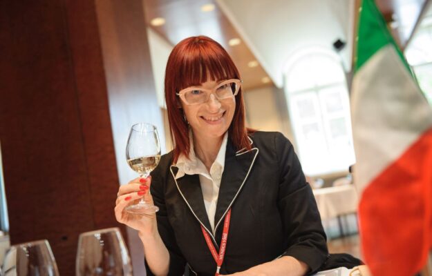 ALESSANDRA PIUBELLO, ASET, GUIDA ORO I VINI DI VERONELLI, PREMIO KYLE PHILLIPS, PRIMANTEPRIMA, Italia