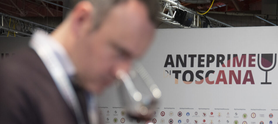 La Toscana del vino, che vale il 15% dell&rsquo;export nazionale, resiste sui mercati e predica fiducia