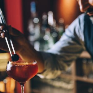 Modelli ibridi, design e no alcol: la bar industry entra in una nuova era&nbsp;