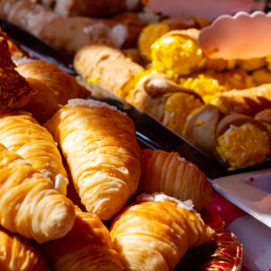 La citt&agrave; pi&ugrave; dolce d&rsquo;Italia? &Egrave; Napoli con oltre 900 pasticcerie, custodi di una grande tradizione