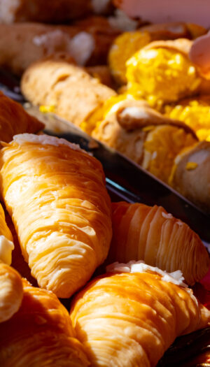 La citt&agrave; pi&ugrave; dolce d&rsquo;Italia? &Egrave; Napoli con oltre 900 pasticcerie, custodi di una grande tradizione