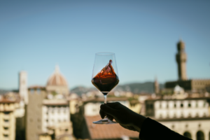 Puntare sulla qualit&agrave;, e su una promozione diversa: la visione della Regione Toscana per il suo vino