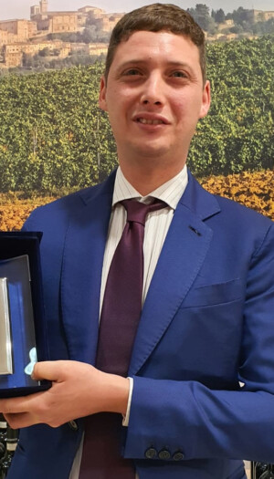 Il &ldquo;Premio Gambelli&rdquo; 2026 per il miglior enologo &ldquo;under 40&rdquo; a Francesco Baldacci (Basilica Cafaggio)