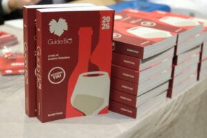 I migliori vini &ldquo;green&rdquo; d&rsquo;Italia? A premiarli &egrave; la &ldquo;Guida Bio - Selezione Vini 2026&rdquo;