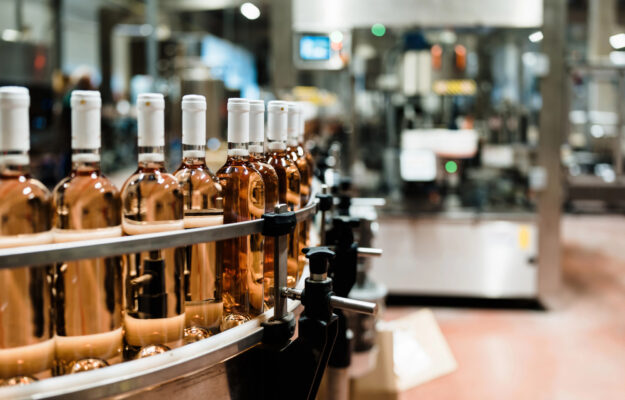 Bottling of Italian wine in 2025 at -2.1% on 2024: well Docg-Doc (+1%) and white wines (+2,7%)
