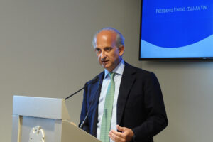 &ldquo;Al vino italiano serve accelerare sugli accordi commerciali, Mercosur e India in primis&rdquo;