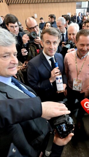 &ldquo;Difendiamo il consumo moderato di vino&rdquo;: parola del Presidente francese, Emmanuel Macron