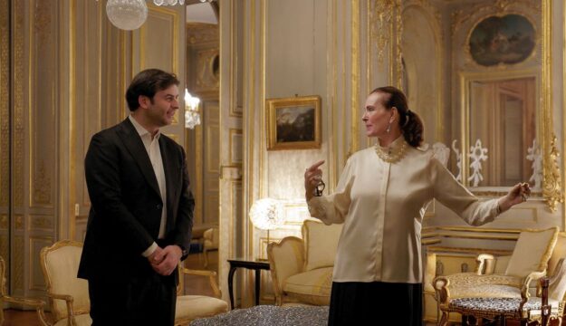 L&rsquo;arte di vivere italiana e francese si incontrano grazie al vino, a Carole Bouquet e Pasqua Vini