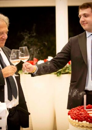 Leone de Castris entra nell&rsquo;associazione &ldquo;Les H&eacute;nokiens&ldquo;, che riunisce imprese con oltre 200 anni