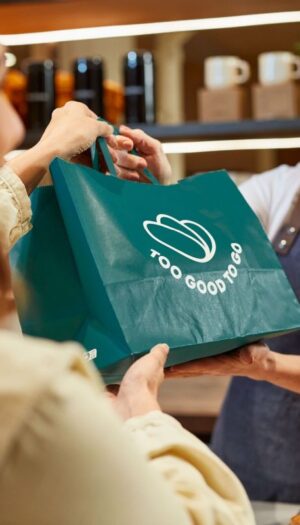 Spreco di cibo, una &ldquo;tassa invisibile&rdquo; nel budget familiare da 378 euro a persona all&rsquo;anno in Italia