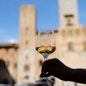 &ldquo;Regina Ribelle - Vernaccia di San Gimignano Wine Fest&rdquo; nella &ldquo;Manhattan del Medioevo&rdquo; & non solo