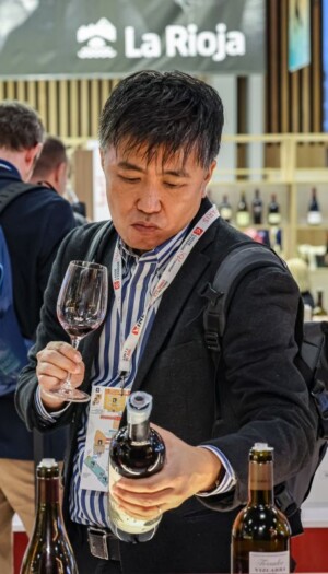 Vino e mercati, il focus dei territori del mondo su barriere non tariffarie e norme di etichettatura