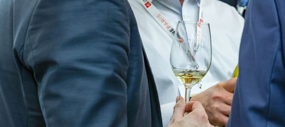 Nel 2025 l&rsquo;export del vino francese non brinda: -4,1% sul 2024 a 10,5 miliardi di euro