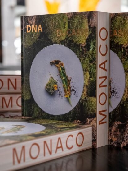 Il nuovo libro “Dna Ducasse” (credit: Facebook/Topic Edizioni)