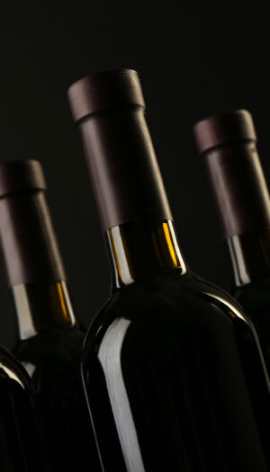 Operazione &ldquo;Vinum Mentitum&rdquo;, sequestrati 2,5 milioni di litri di vino falso Dop e Igp