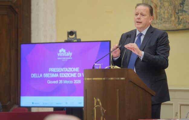 &ldquo;Veronafiere con Vinitaly sta facendo un grande lavoro sull&rsquo;internazionalizzazione&rdquo;
