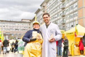 Mercati contadini in 70 ospedali italiani contro il junk food ed a tutela di salute e agricoltura
