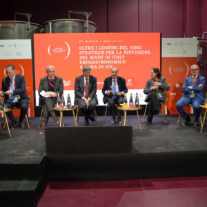 Ridurre la produzione e affermare il ruolo del vino in uno stile di vita virtuoso: il futuro &egrave; qui