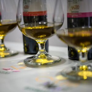 Olio Evo, la qualit&agrave; vince sul prezzo: 4 italiani su 10 lo comprano direttamente dal produttore