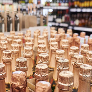 Wine in gdo, volumes and values down in 2025. Well sparkling wines, Prosecco dominates