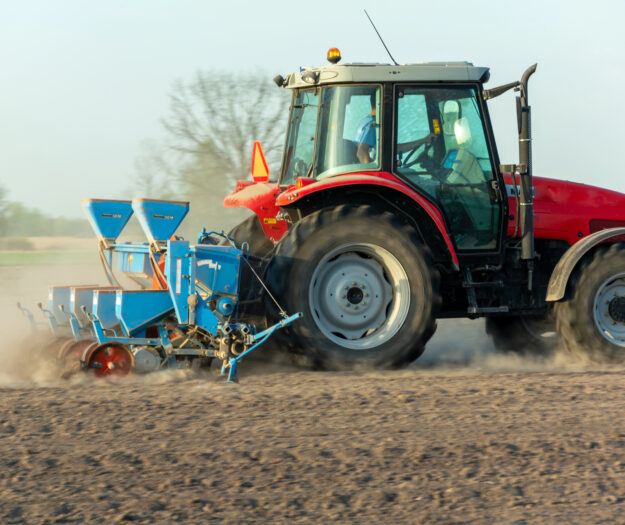 Carburanti, il Governo interviene sui prezzi, &ldquo;ma per il settore agricolo nessuna misura ad hoc&rdquo;