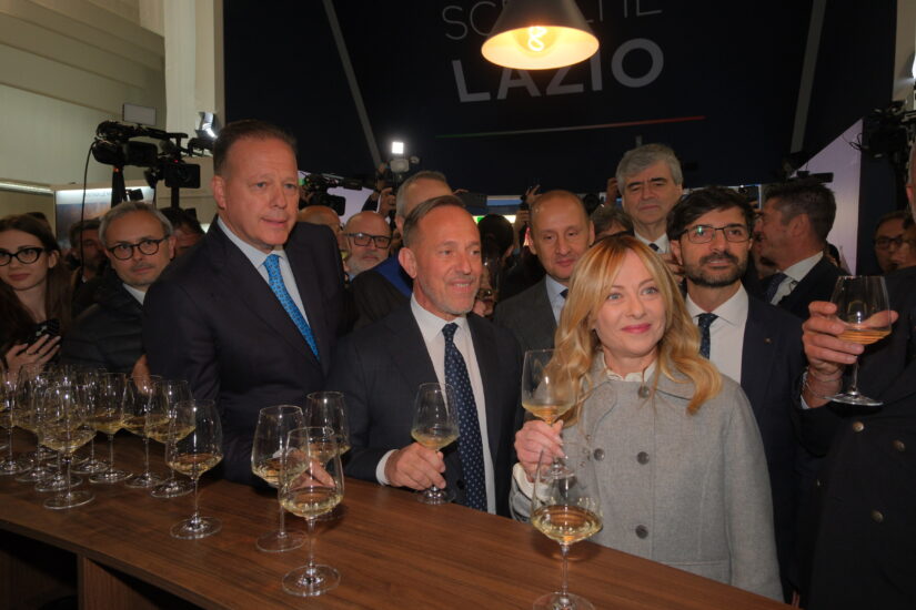 La Premier Meloni, a Vinitaly 2026, alla Regione Lazio (credit: Veronafiere/Ennevi)