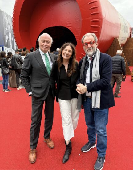 Giancarlo Aneri, la direttrice della rivista “La Cucina Italiana” Maddalena Fossati e Alessandro Regoli, direttore Winenews