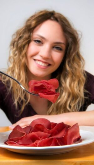 Stanchezza di primavera? Il sonno non si misura in ore, ma si costruisce anche a tavola