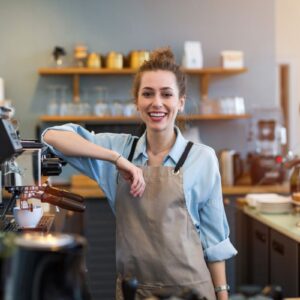 In 10 anni in Italia sono scomparsi 86.000 negozi di vicinato, ma cresce la ristorazione