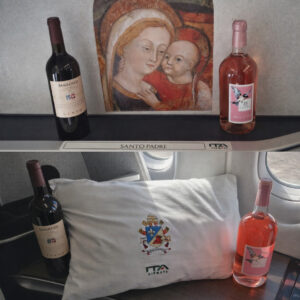 Dalla terra al cielo, i vini di Cantine Lento sono volati con Papa Leone XIV in Africa