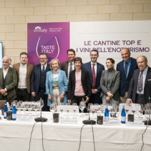 Il &ldquo;rinascimento&rdquo; del vino italiano ha fatto nascere grandi vini, ma anche l&rsquo;accoglienza in cantina