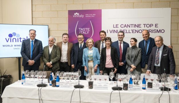 Il &ldquo;rinascimento&rdquo; del vino italiano ha fatto nascere grandi vini, ma anche l&rsquo;accoglienza in cantina