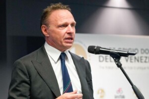 Vino, imprese e istituzioni pi&ugrave; unite che mai per affrontare le difficolt&agrave; e cogliere le opportunit&agrave;