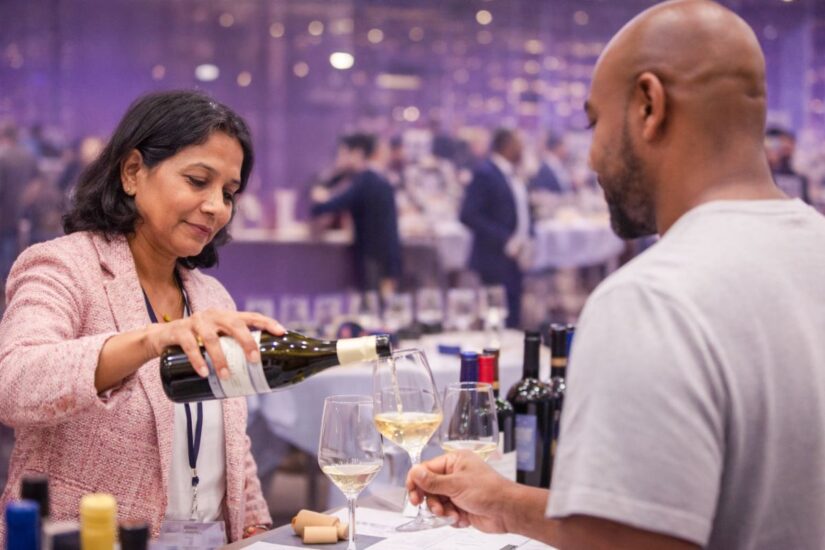 Il vino italiano, a Londra, con la “Wines Experience”, con BolognaFiere & Slow Wine (Coutesy of United Experience)