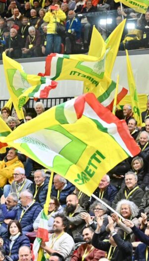 &ldquo;La guerra in Iran sta costando fino a 200 euro a ettaro alle aziende agricole italiane&rdquo;