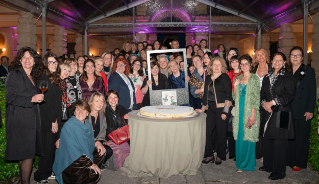 Un premio alle realt&agrave; che, attraverso il cibo, promuovono solidariet&agrave;, sostenibilit&agrave; e inclusione