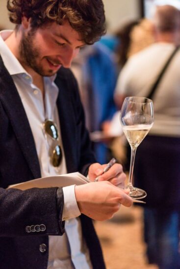 La Glera resistente nei calici a Vinitaly 2026 (ph: Beatrice Pilotto)