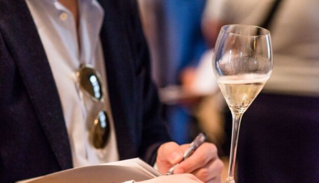 Glera of future, vineyards resistant to diseases which keep original identity intact