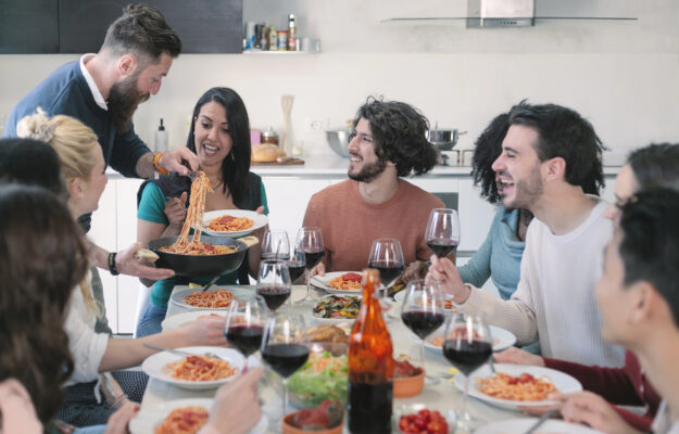 BIRRA, CONSUMI, ISTAT, ITALIA, SUPERALCOLICI, vino, Italia