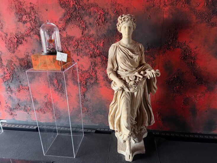 Le statue degli Uffizi e Palazzo Pitti di Firenze esposte a Vinitaly al Ministero dell’Agricoltura (ph: WineNews) 