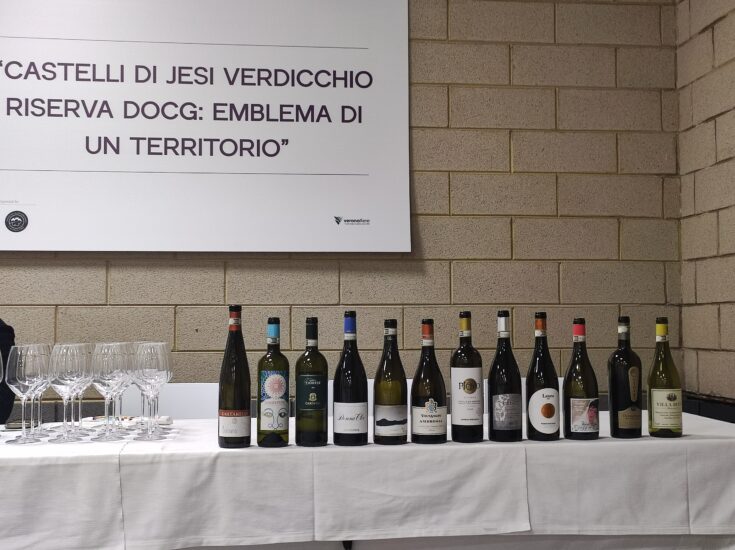 Vinitaly 2026 - Masterclass dell’Istituto Marchigiano Tutela Vini sul Castello di Jesi Verdicchio Riserva, Bottiglie