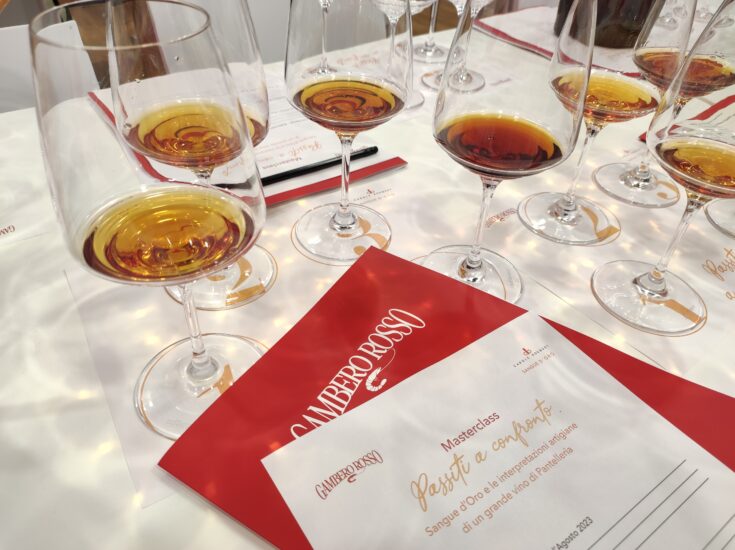 Vinitaly 2026 - Masterclass di Passito di Pantelleria al Gambero Rosso, Bicchieri in assaggio