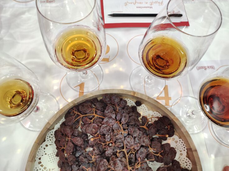 Vinitaly 2026 - Masterclass su Passito di Pantelleria al Gambero Rosso, Bicchieri con Zibibbo Appassito
