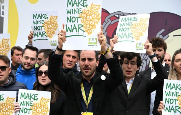 AGRICOLTORI, AGRICOLTURA, Coldiretti, GIOVANI, Guerra, VINITALY 2026, Italia
